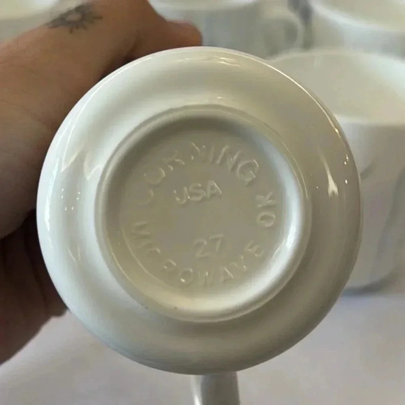 Corningware Corelle Shadow Iris Mugs - 11 Available - Picture 4 of 4